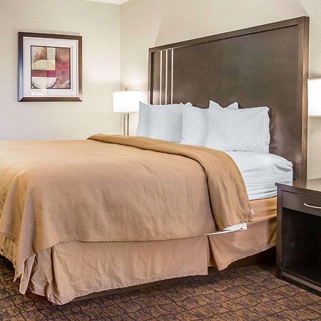 Quality Inn & Suites Woodland - Sacramento Airport Ngoại thất bức ảnh