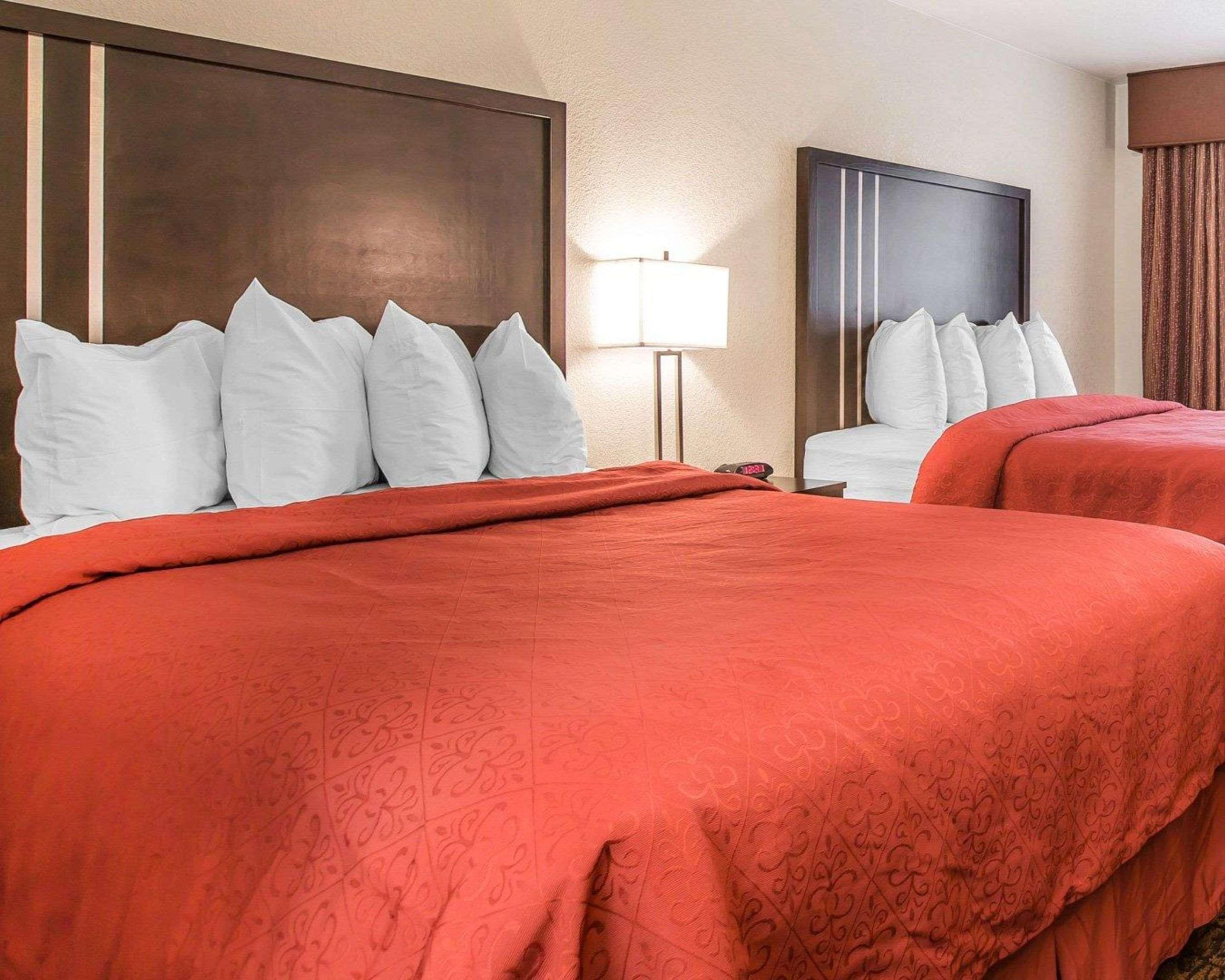Quality Inn & Suites Woodland - Sacramento Airport Ngoại thất bức ảnh