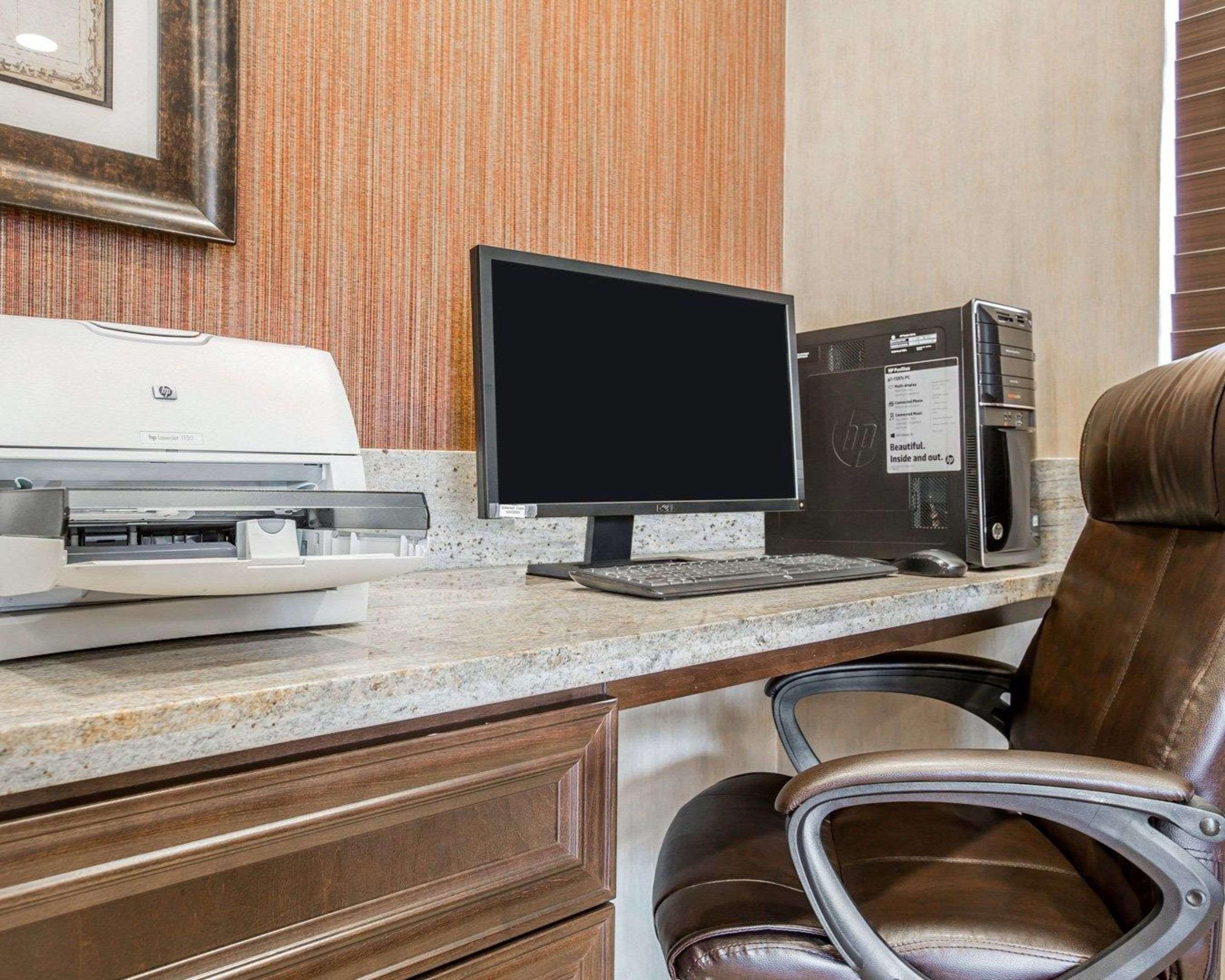 Quality Inn & Suites Woodland - Sacramento Airport Ngoại thất bức ảnh