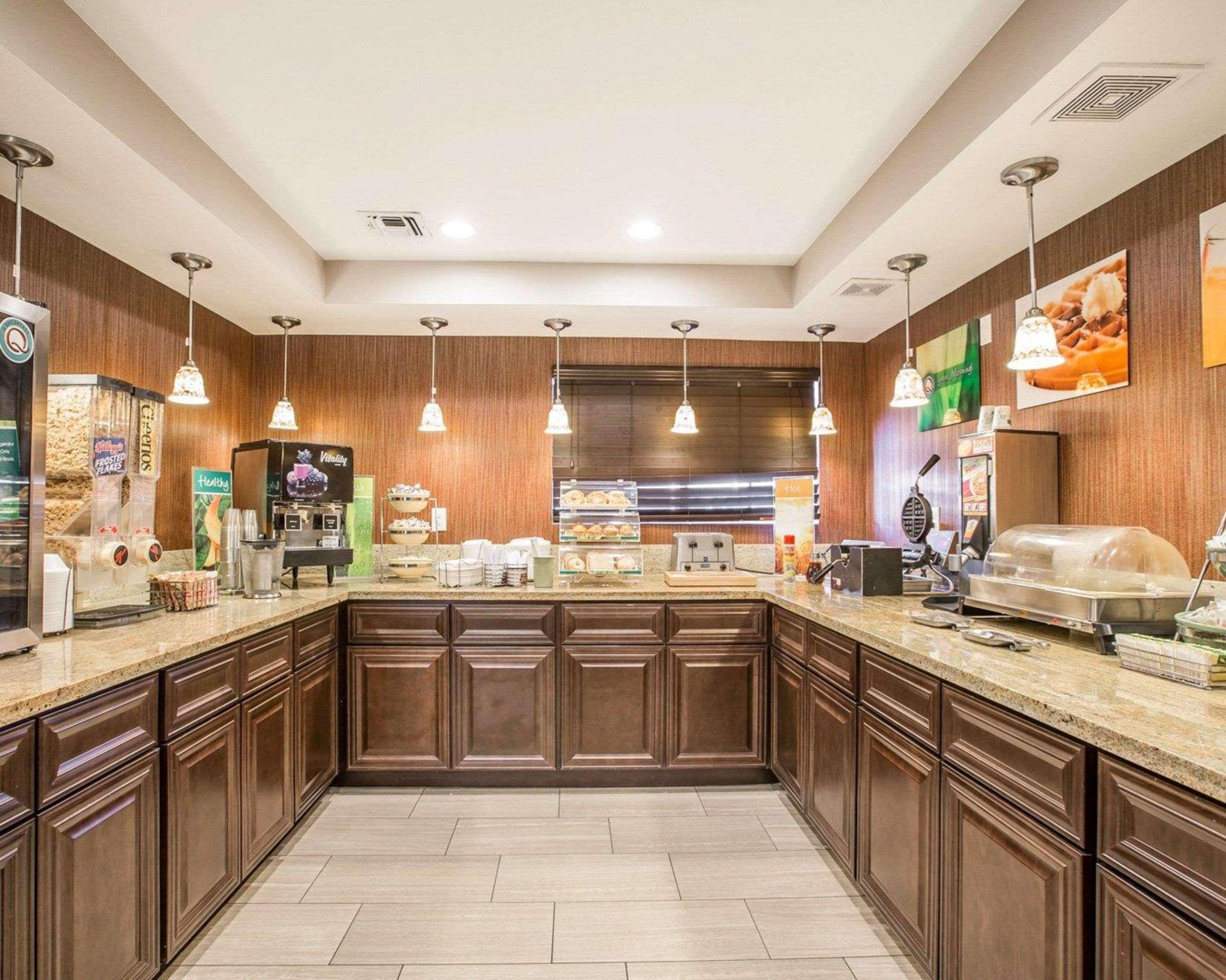 Quality Inn & Suites Woodland - Sacramento Airport Ngoại thất bức ảnh