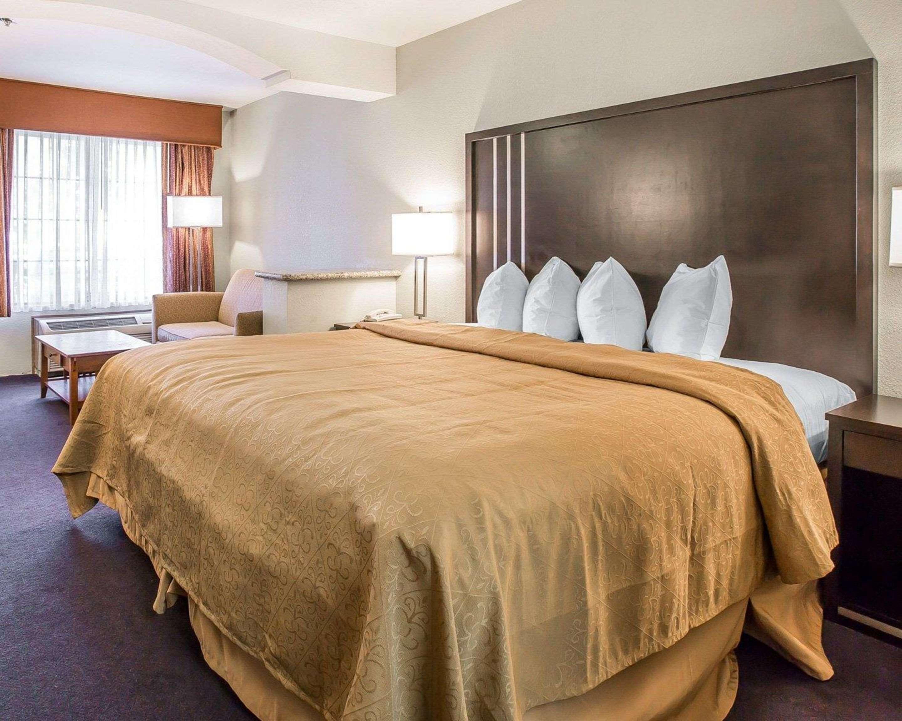 Quality Inn & Suites Woodland - Sacramento Airport Ngoại thất bức ảnh