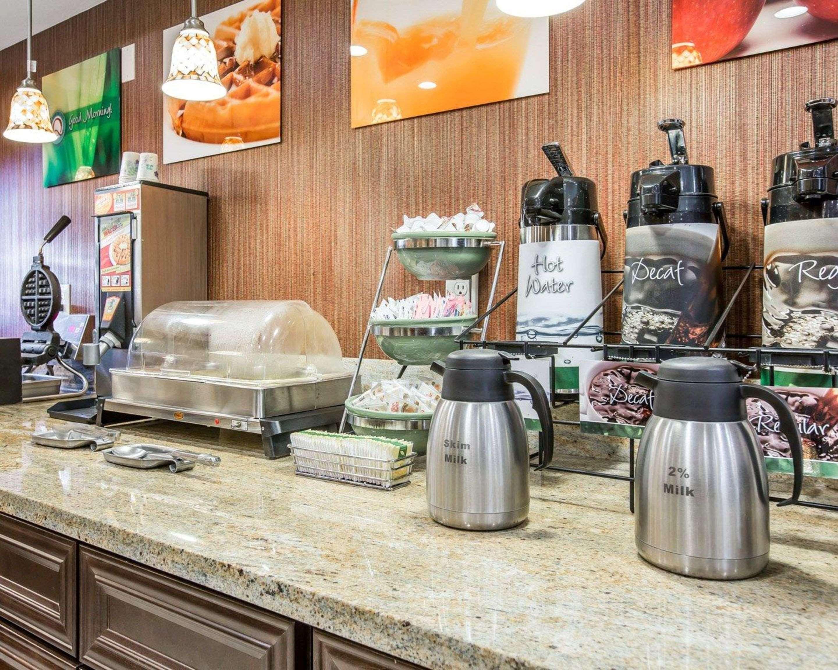 Quality Inn & Suites Woodland - Sacramento Airport Ngoại thất bức ảnh