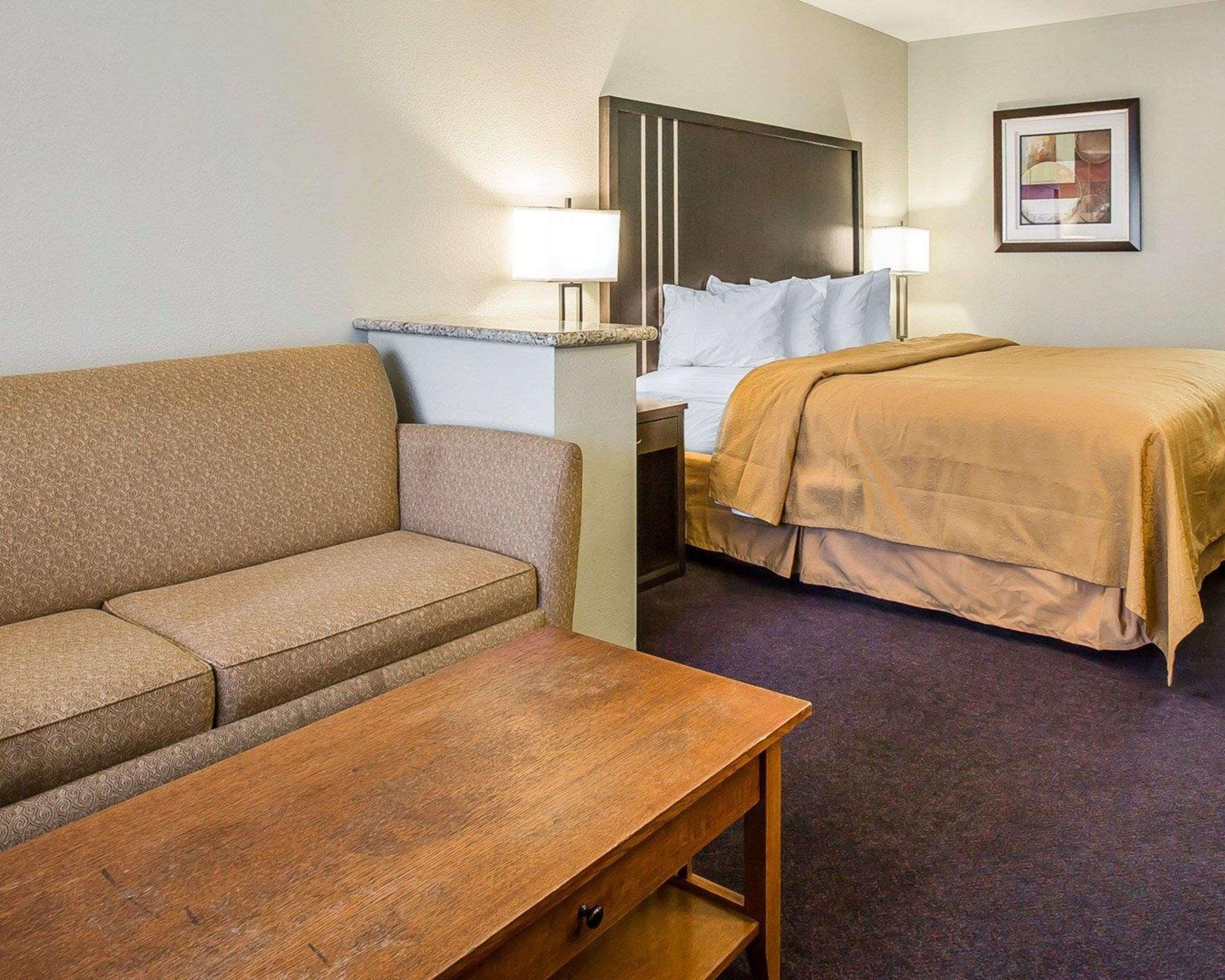 Quality Inn & Suites Woodland - Sacramento Airport Ngoại thất bức ảnh