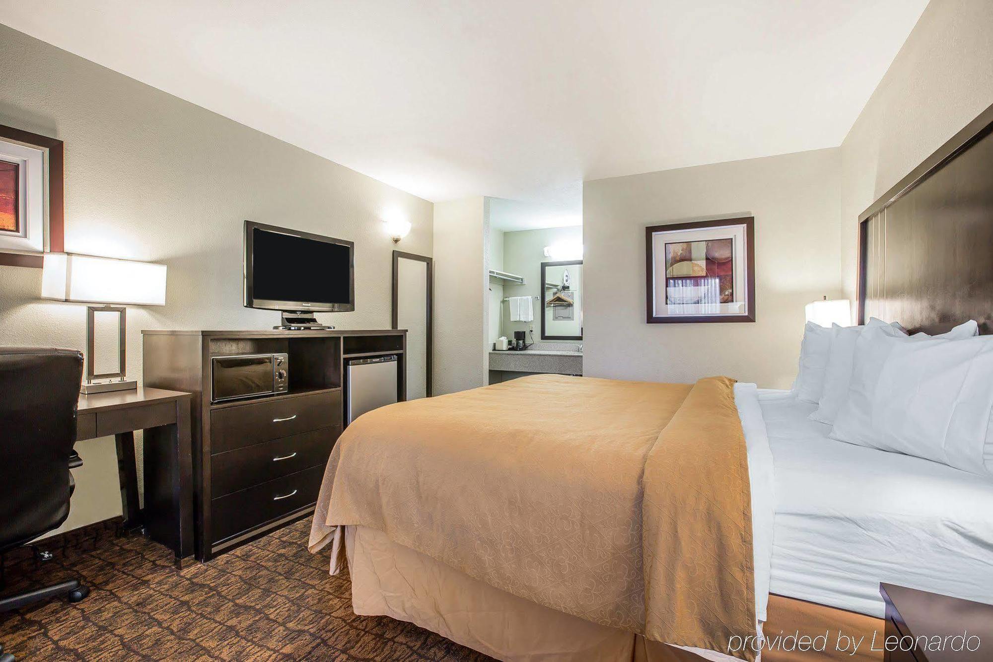 Quality Inn & Suites Woodland - Sacramento Airport Ngoại thất bức ảnh